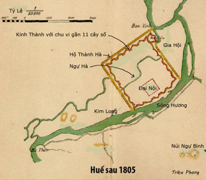 Sau 1805, sông Kim Long hầu như mất hẳn, còn chăng là đoạn biến thành Ngự Hà ở trong Thành Nội, còn sông Bạch Yến thì bị đứt đoạn khi tiếp xúc với Hộ Thành Hà, là đoạn sông đào chạy giáp quanh ba mặt Kinh Thành, ăn thông với sông Hương và Ngự Hà. (Hình: Triệu Phong)