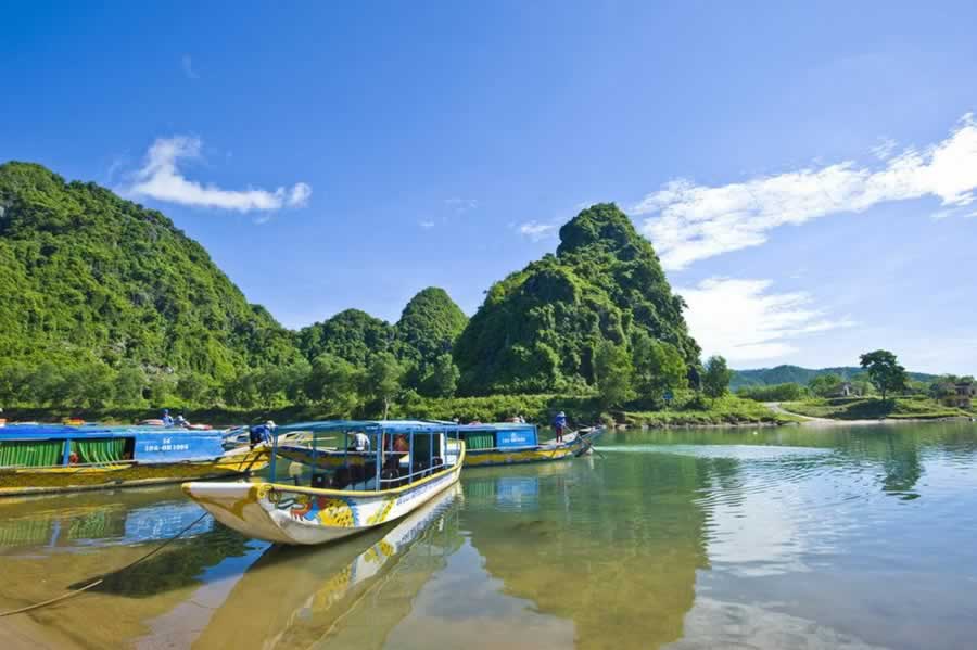 Du lịch Quảng Trị: Động Phong Nha trong ngày - LAVANG TRAVEL